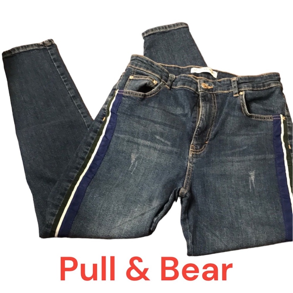 Pull & Bear size 40 (US 24) jeans with sporty stripe on leg - size 0